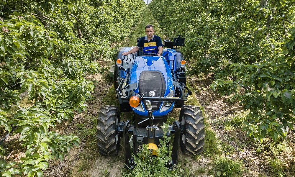 New Holland a élargie sa gamme de tracteurs spécialisés avec les modèles T4F S cabine.
