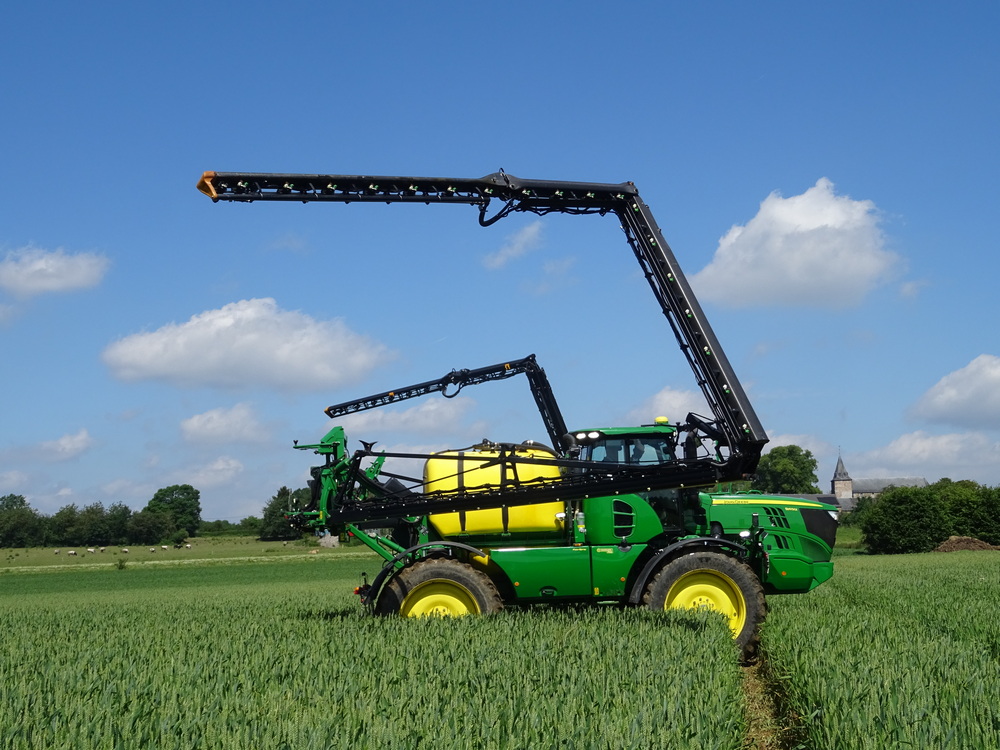 John Deere R4150i