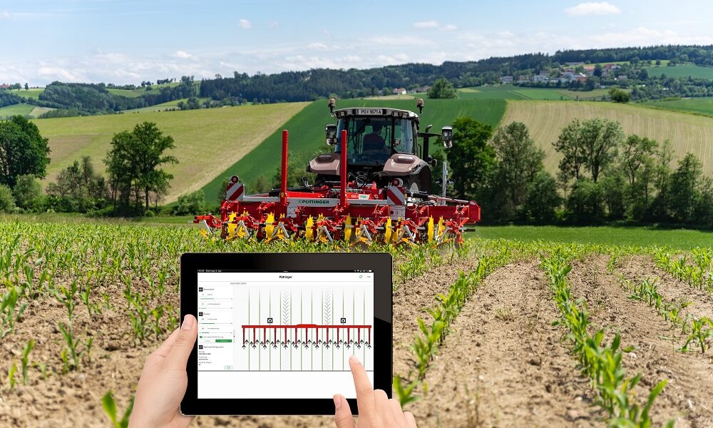 Application CROP ASSIST avec bineuse FLEXCARE de PÖTTINGER