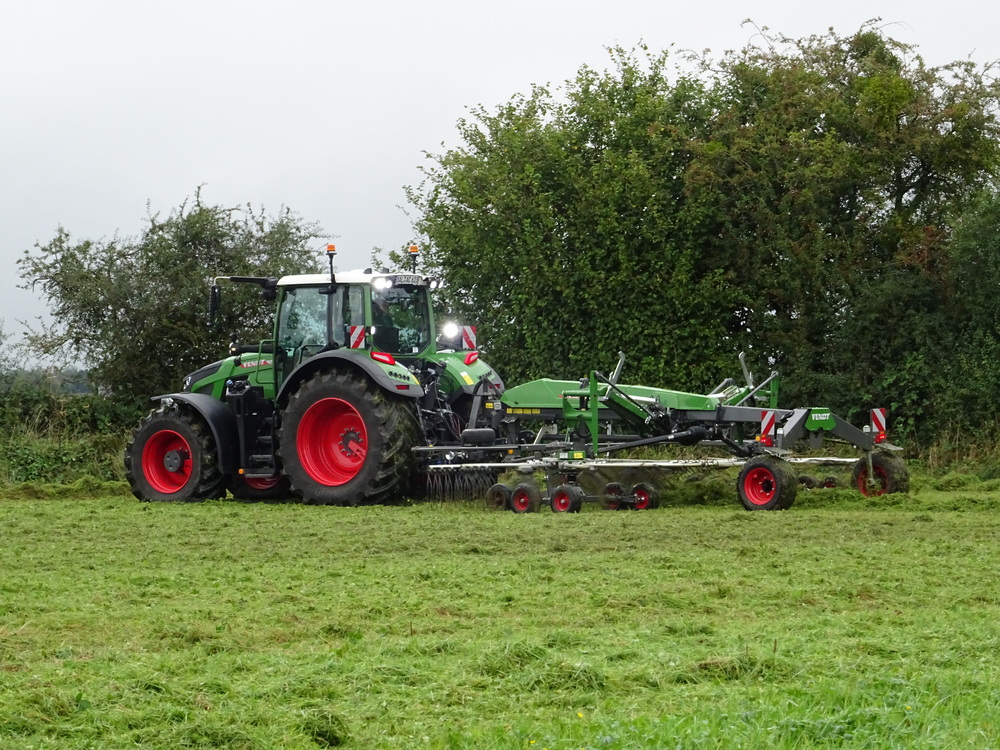 Fendt Former 860 C PRO. 