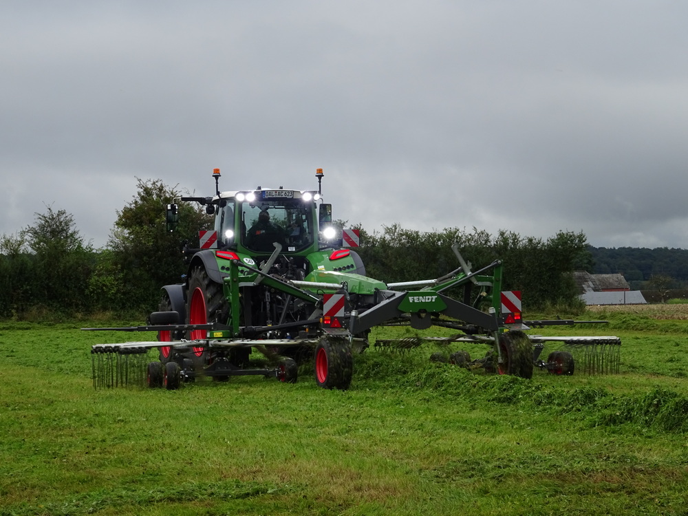 Fendt Former 860 C PRO. 